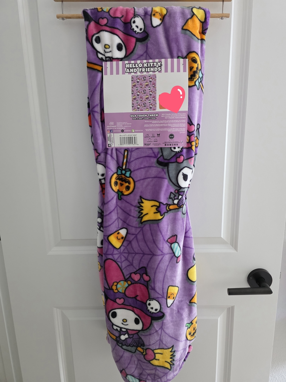 MWT Hello Kitty & Friends Purple Halloween Throw
